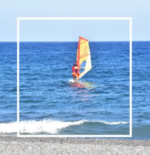 windsurf_spot_cyclades_santorini_avis_8